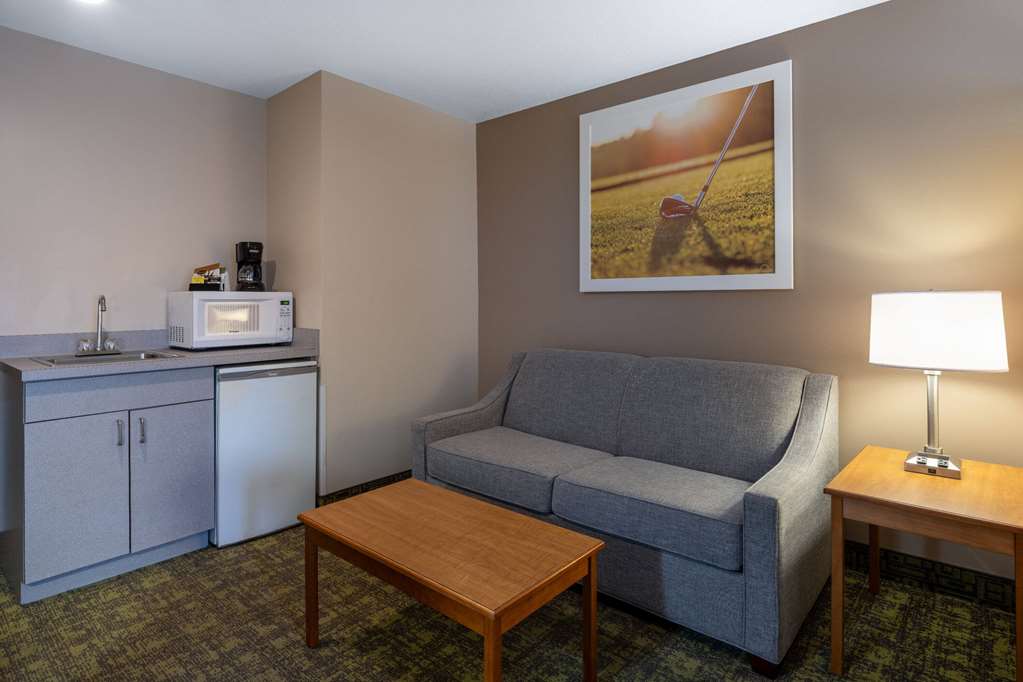 Days Inn & Suites by Wyndham Madison - photo 24