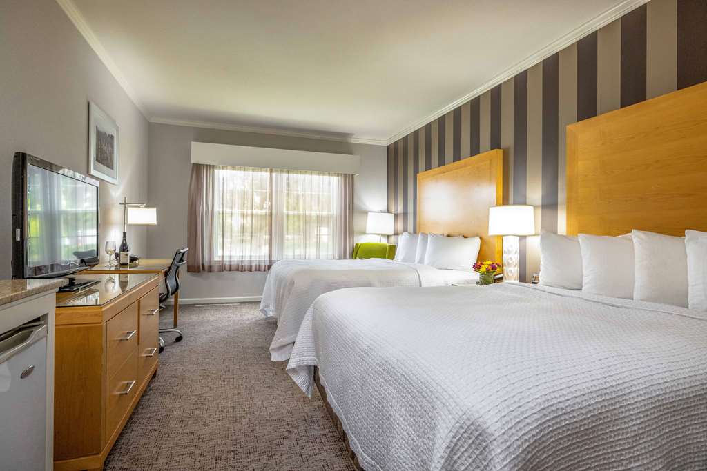 Best Western Plus Dixon Davis - photo 5