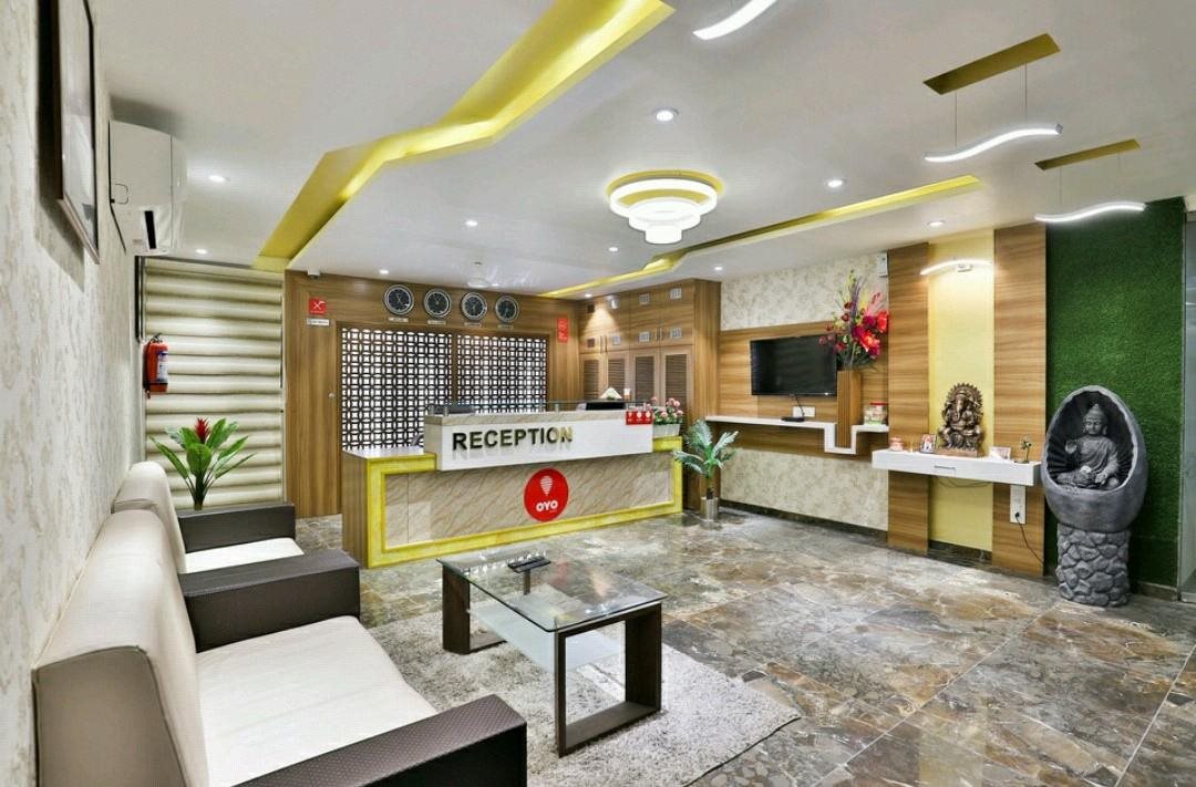 FabExpress Royal Palace in Vadodara, India