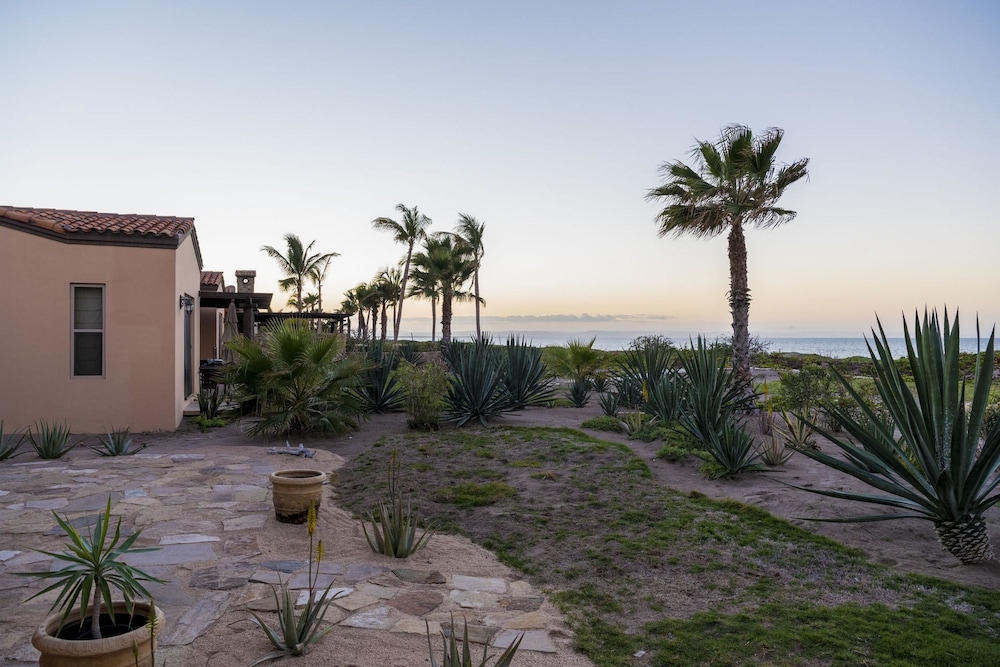 Paraiso Del Mar Resort V279 4 Bed by Casago VR in La Paz, Mexico