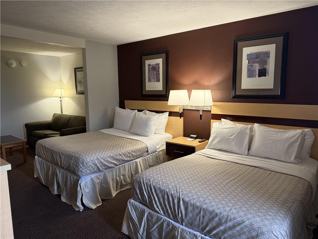 SureStay by Best Western Obetz Rickenbacker Airport - photo 15
