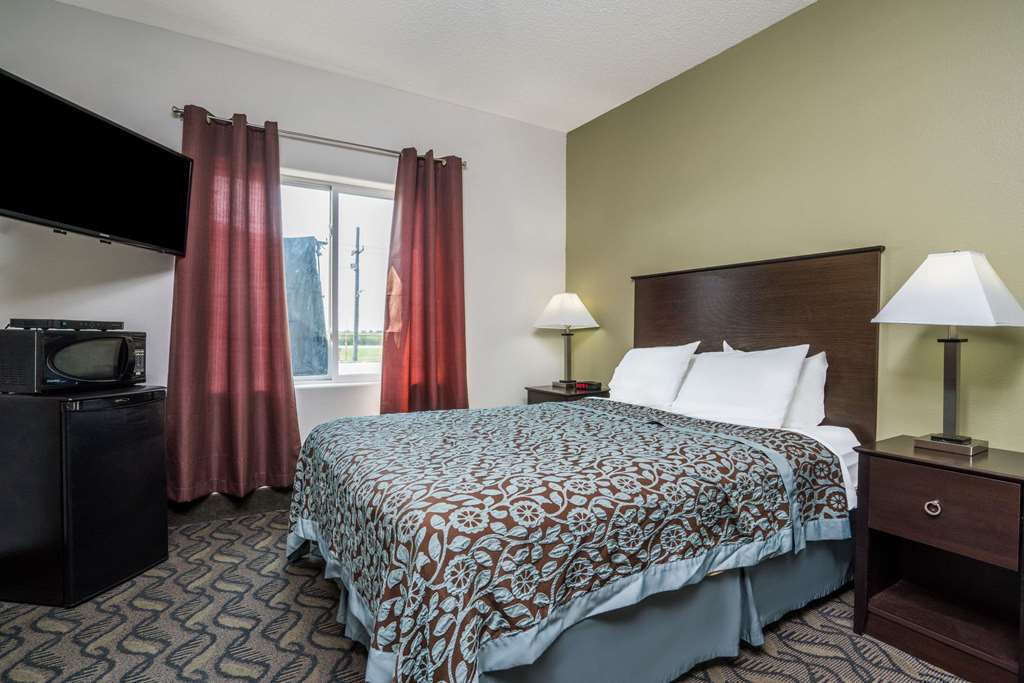 Days Inn by Wyndham Fargo Casselton - photo 9