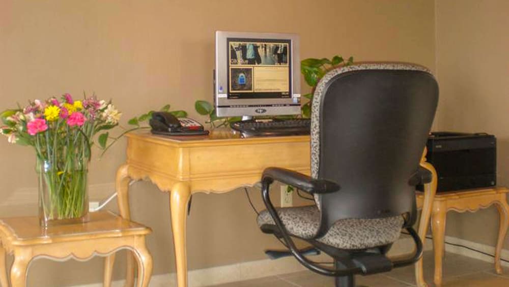 La Grande Inn - photo 26