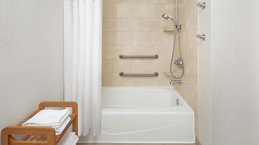 DoubleTree Raleigh Durham Airport at Research Triangle Park - photo 26