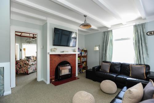 Puriri Downtown Villa Napier Holiday Home — 4-Star Luxury Hotel in Napier, New Zealand