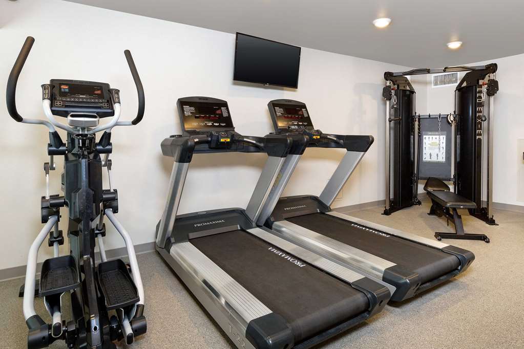WoodSpring Suites Houston IAH Airport - photo 24