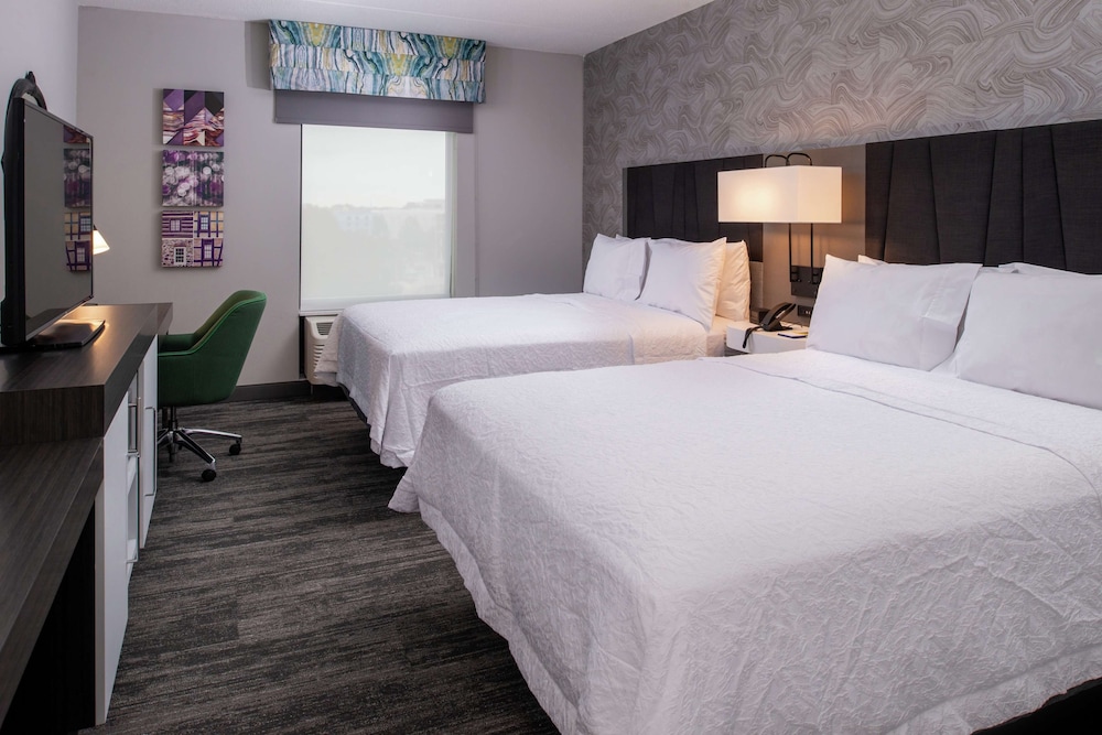 Hampton Inn & Suites Winston Salem Downtown - photo 11
