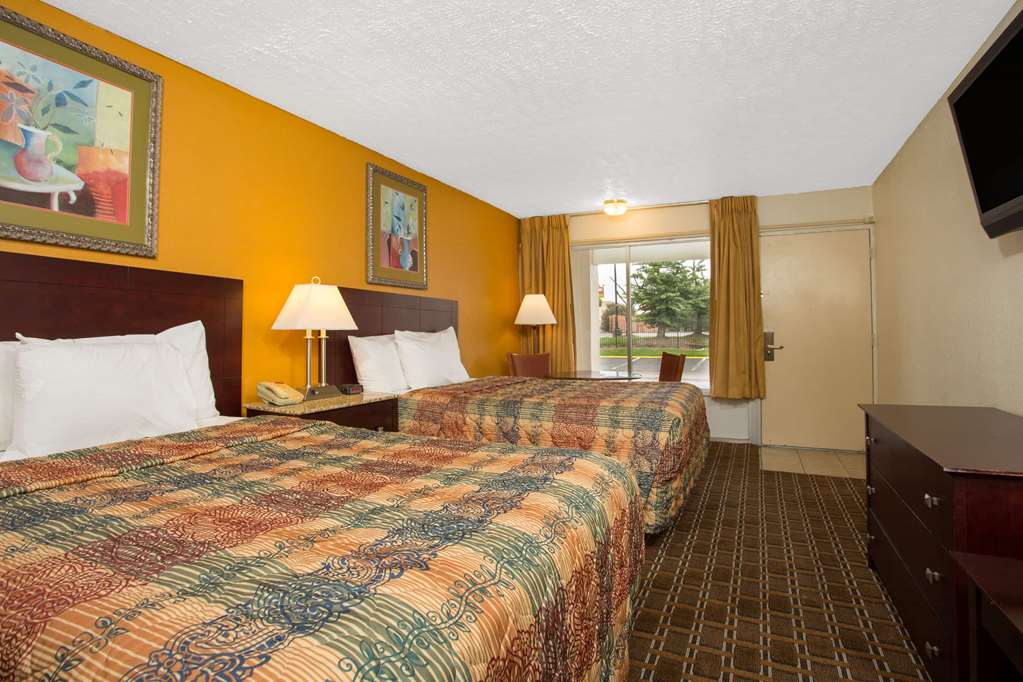 Days Inn by Wyndham Chester - photo 6