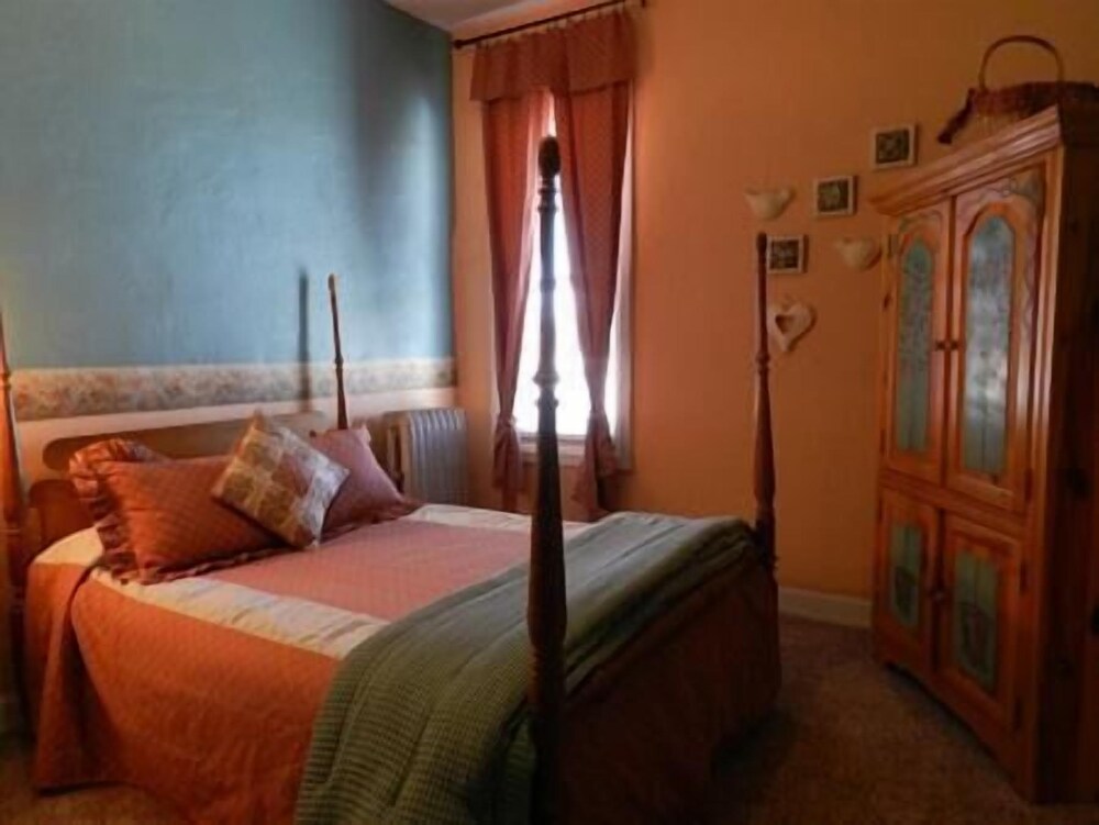 La Plaza Inn - photo 10