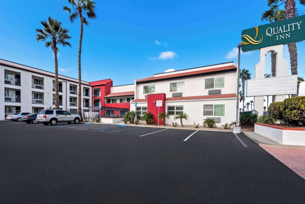 Quality Inn San Diego South Chula Vista - carbon neutral hotel in Chula Vista