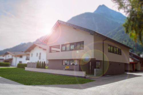Appartement Schöpf — 4-Star Luxury Hotel in Laengenfeld, Austria