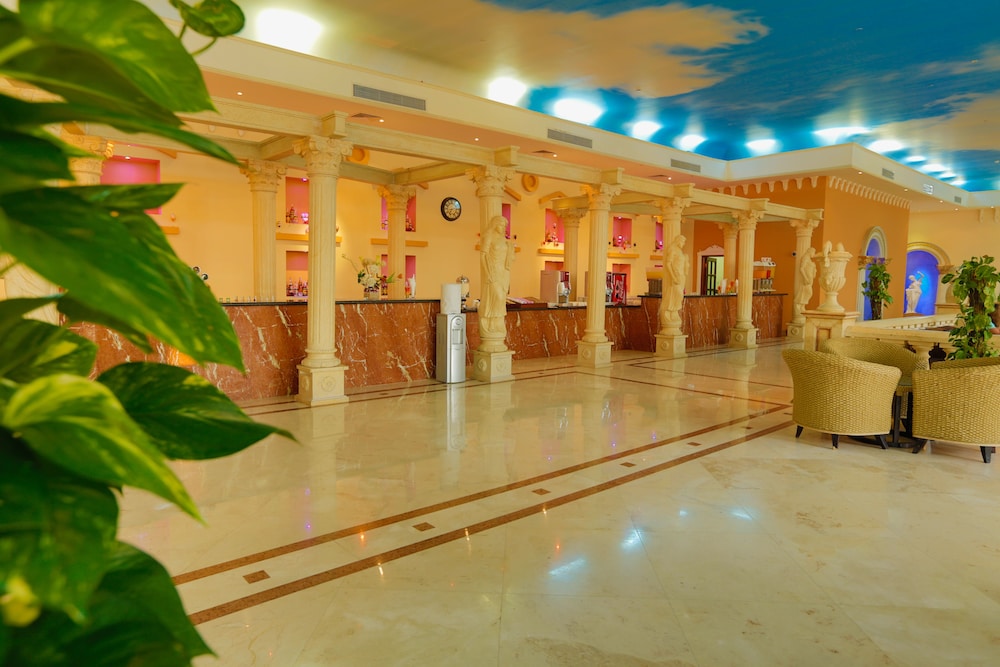 Titanic Palace — Hurghada — photo 4