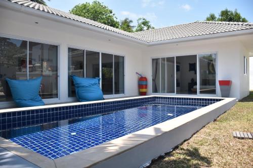 Villa Mas Soi 10 — 4-Star Luxury Hotel in Koh Samui, Thailand