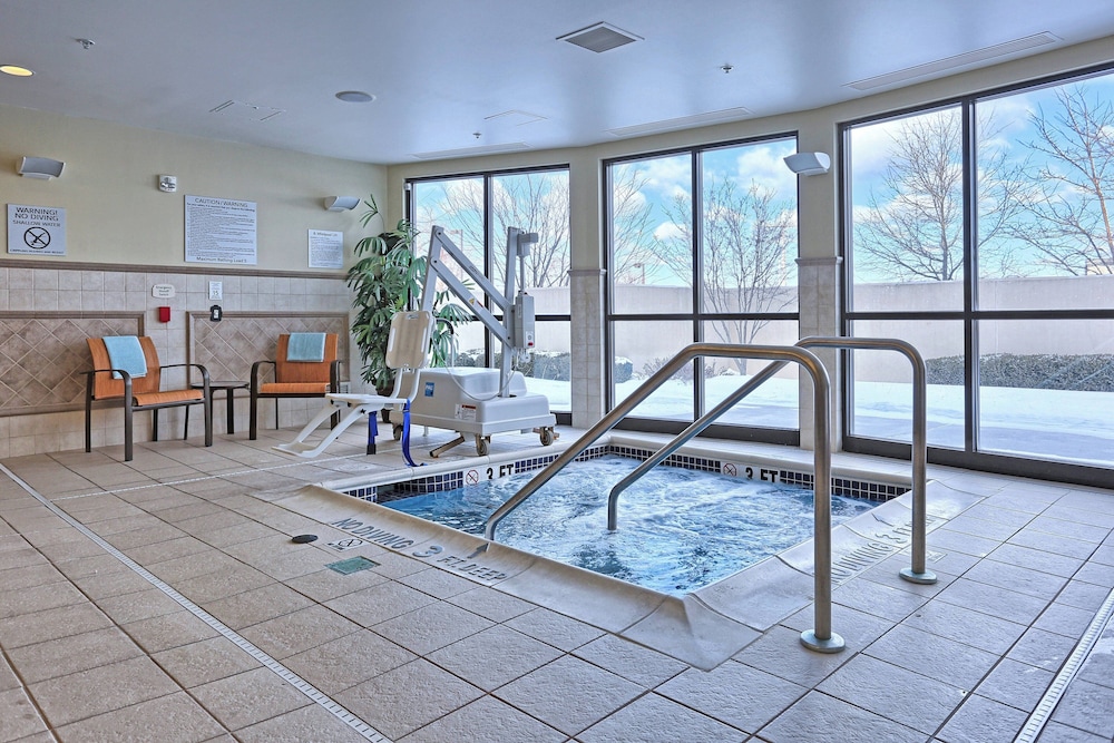 Courtyard by Marriott Harrisburg West Mechanicsburg - photo 27