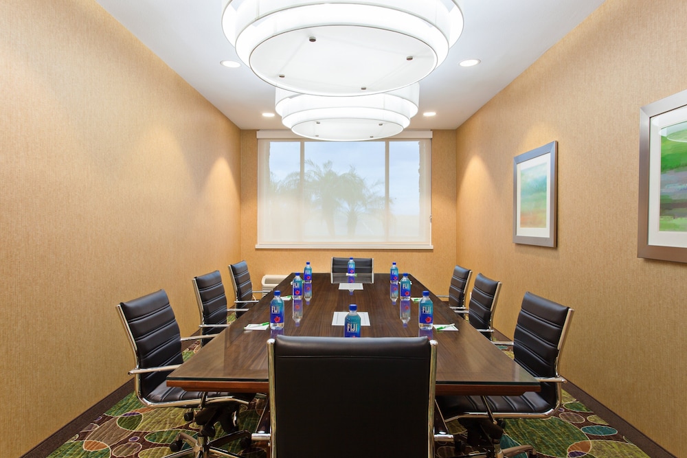 Holiday Inn Diamond Bar Pomona by IHG - photo 35
