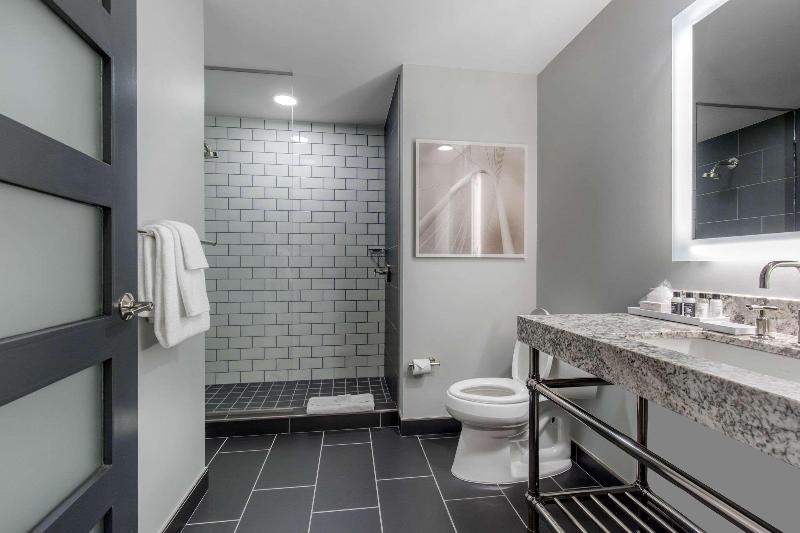 Renaissance Saint Elms Dallas Downtown - photo 56
