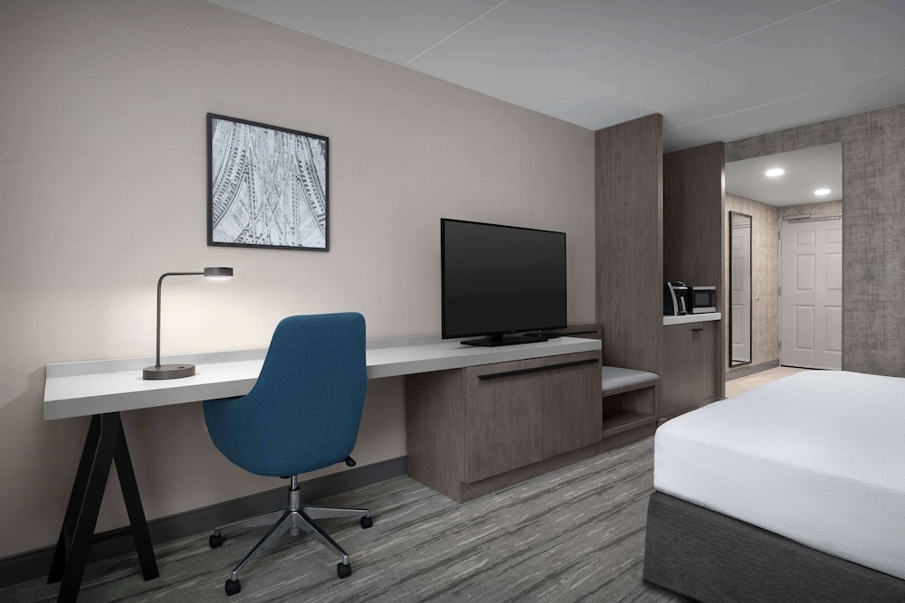Hilton Garden Inn West Lafayette Wabash Landing - photo 8