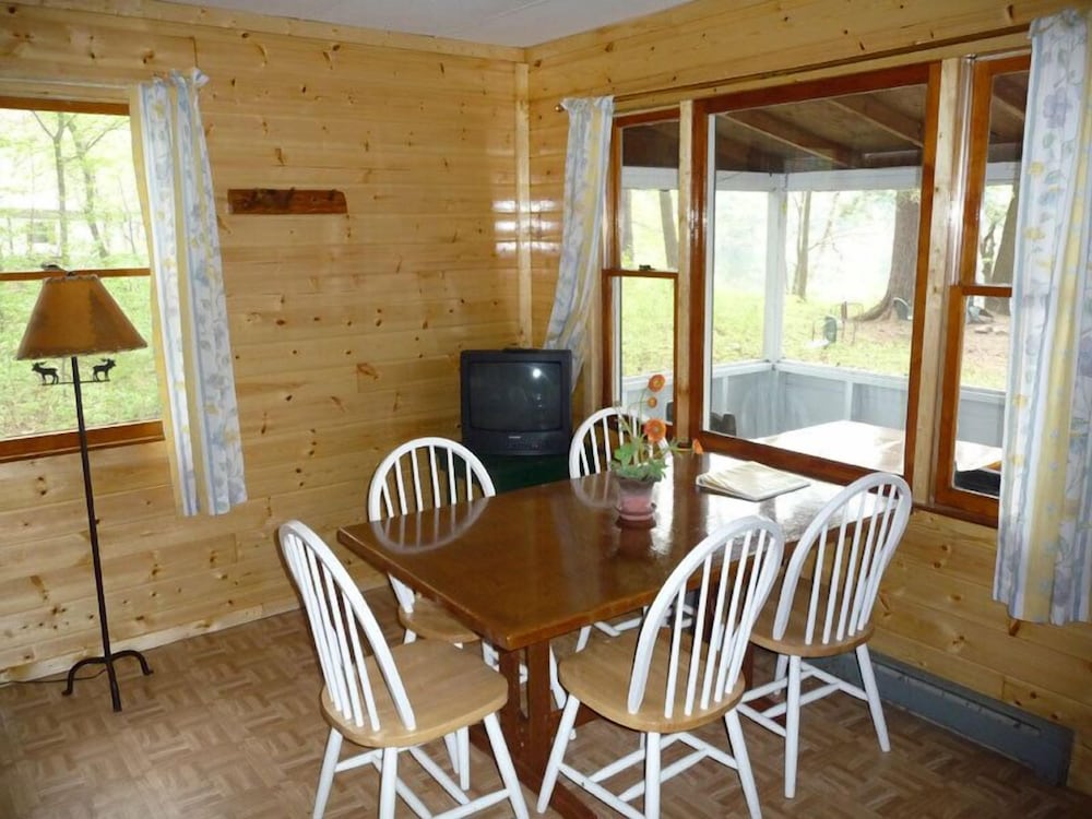 The Elms Waterfront Cottages - photo 25
