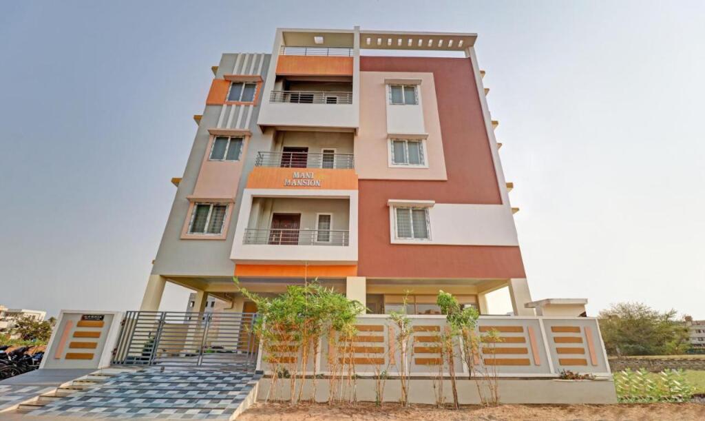 Super Hotel O Coastal Inn in Kakinada, India