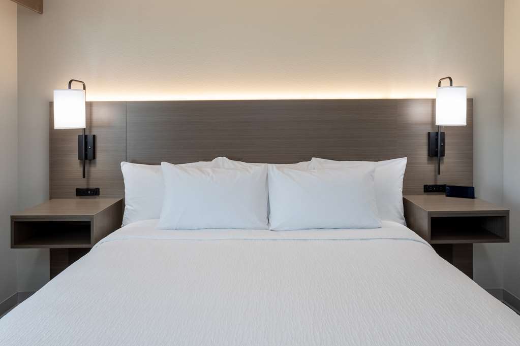 GrandStay Hotel & Suites Algona - photo 12
