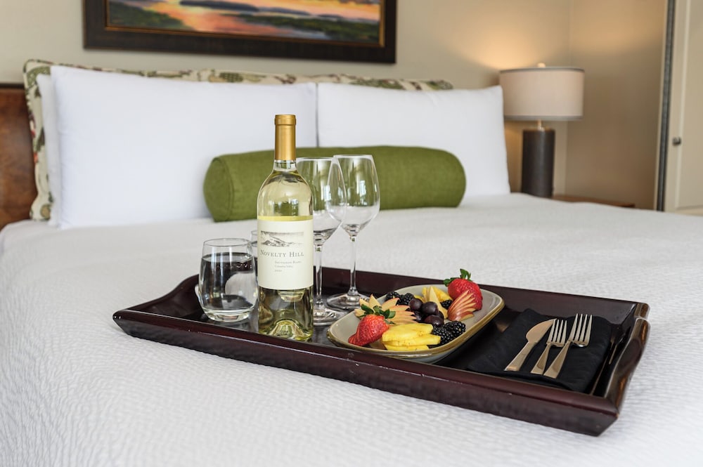 Hotel Bellwether - photo 17