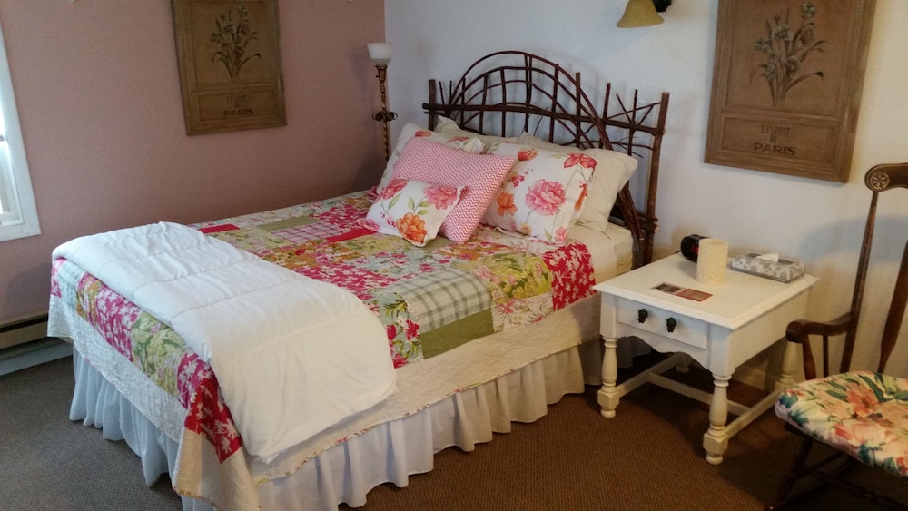 Bay Port Lodging - photo 10