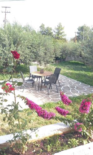 The Byzantine Wall House — 4-Star Luxury Hotel in Isthmia, Greece