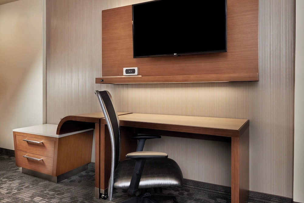 Courtyard by Marriott Rome Riverwalk - photo 7
