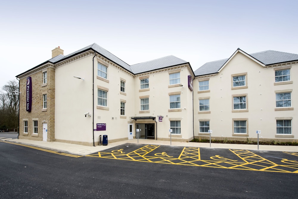 Premier Inn Buxton hotel in Buxton, United Kingdom