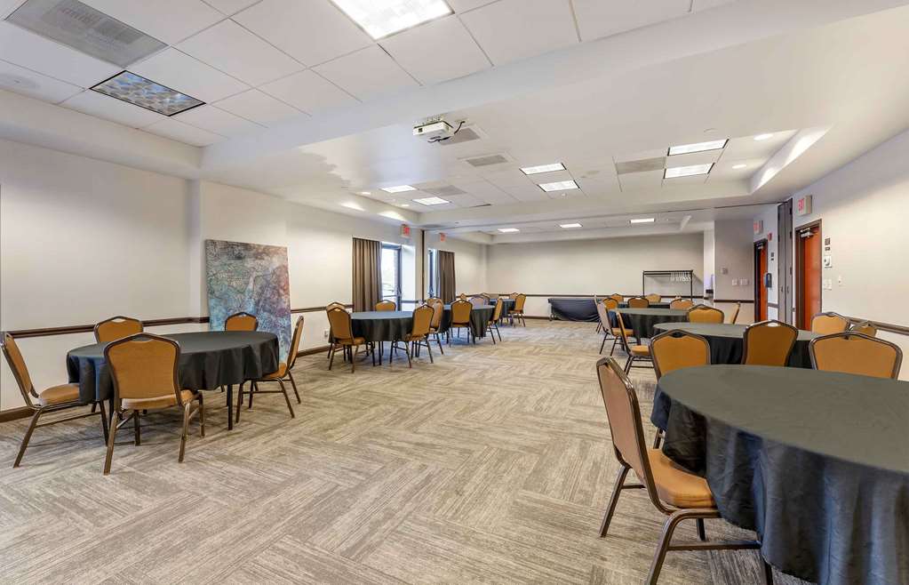 Extended Stay America Premier Suites Cleveland Independence - photo 43