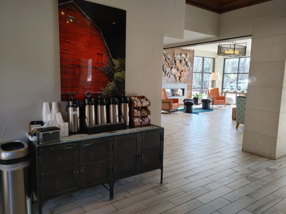 Fredericksburg Inn & Suites - photo 41