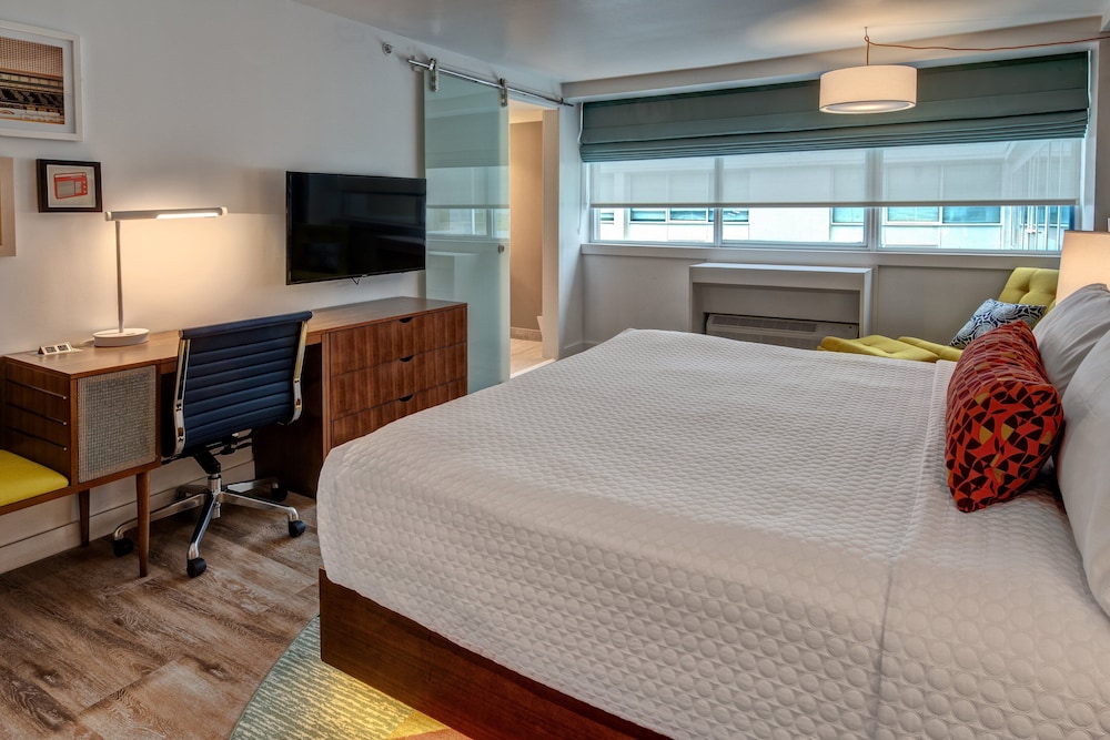 Hotel Indigo Memphis Downtown by IHG - photo 14