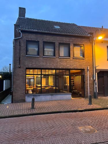 La Petite Fleur 20284667 — Baarle Nassau