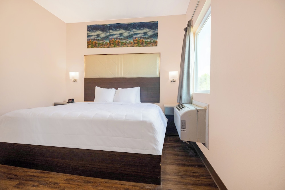 OYO Hotel Adairsville Calhoun South I 75 - photo 26