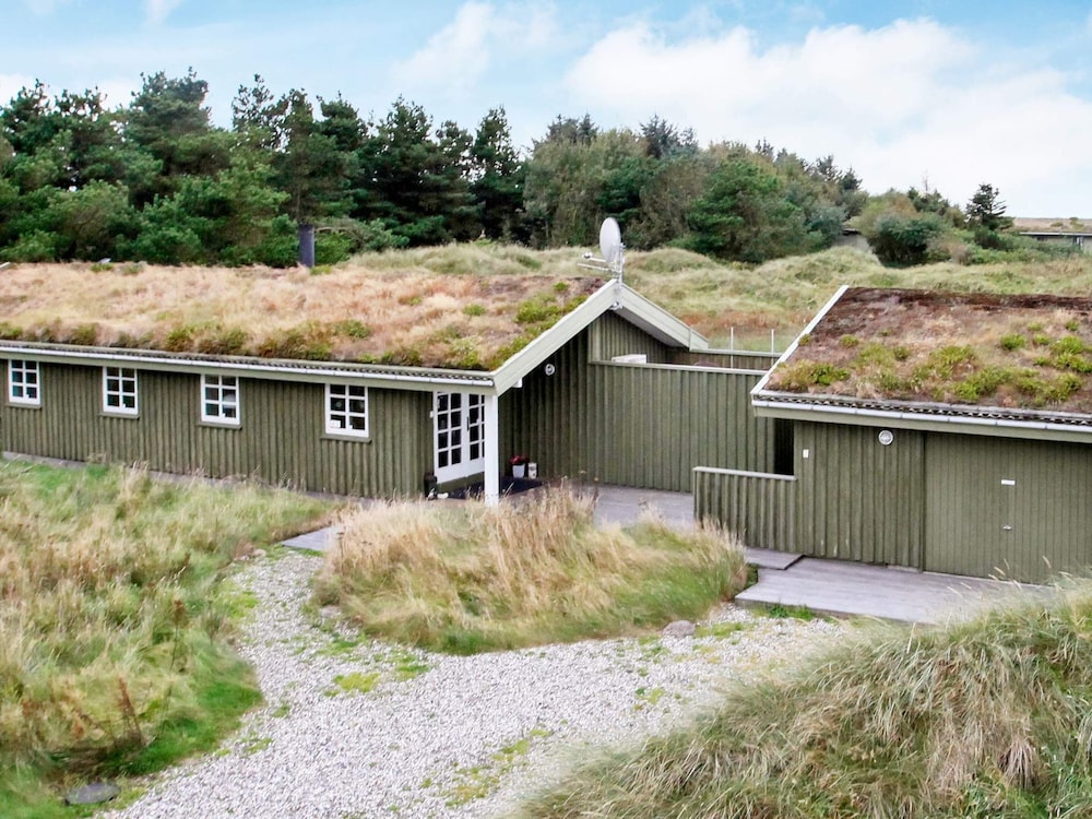 6 person holiday home in Løkken By Traum — 4-Star Luxury Hotel in Lokken, Denmark