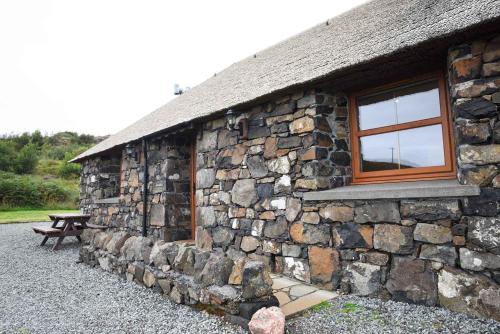 Crofters Cottage — Portree — photo 3