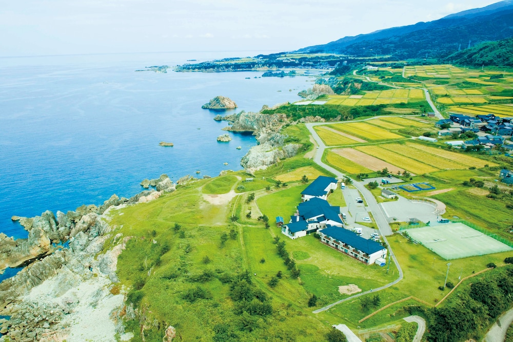 Hotel Familio Sado Aikawa — Sado