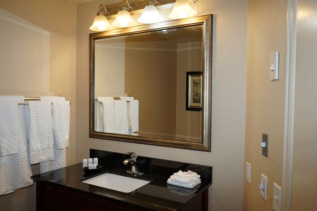 Wingate by Wyndham Bellingham Heritage Inn - photo 20