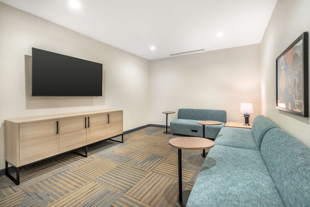 Home2 Suites By Hilton Reynoldsburg Columbus East - photo 2