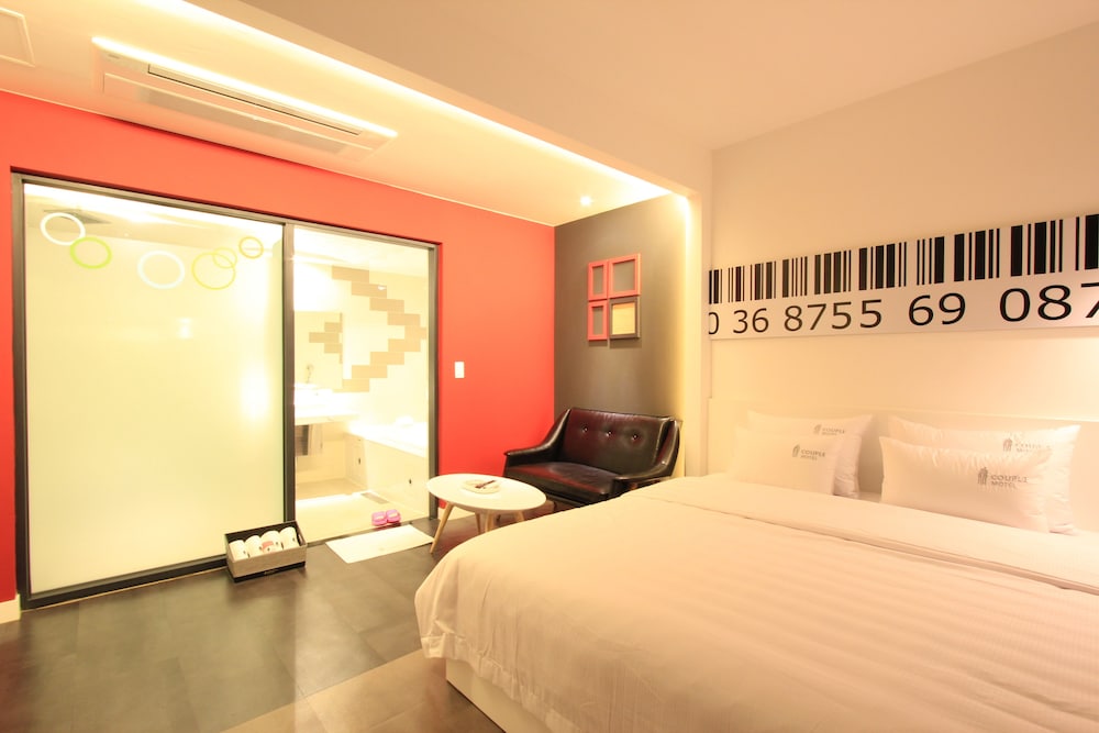 Couple Motel - carbon neutral hotel in Ulsan