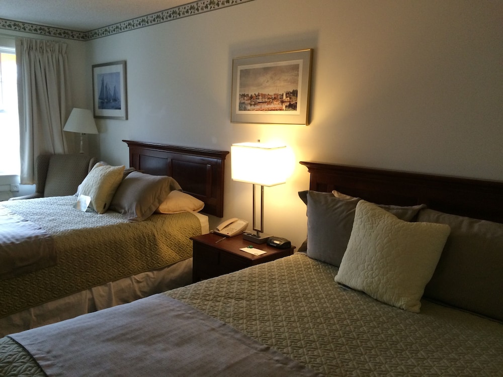 Camden Riverhouse Hotel - photo 14