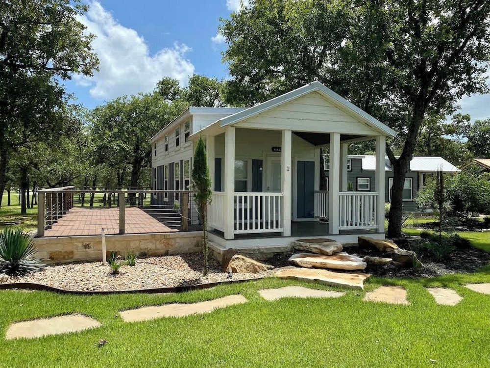 Resort at Fredericksburg Unit 9 - featured photo