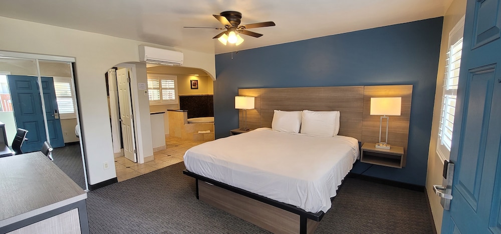 Pismo Beachwalker Inn & Suites - photo 31