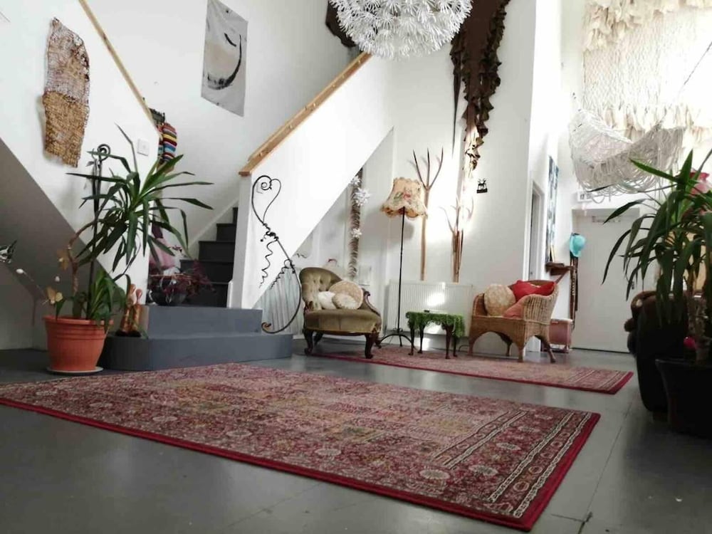 Gallery Flat — 4-Star Luxury Hotel in Newburgh, United Kingdom