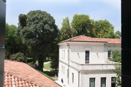 Residence Eremitani — 4-Star Luxury Hotel in Padova, Italy