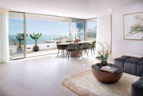 Luxury Penthouse With Panoramic Sea View in Marbella, Spain