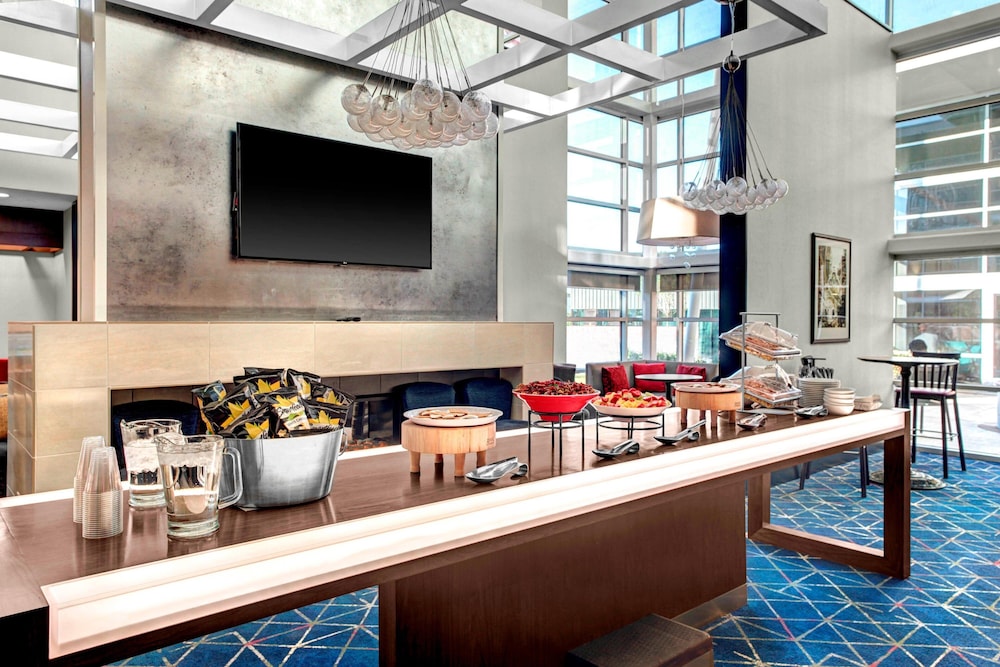 Residence Inn by Marriott Philadelphia Airport - photo 33