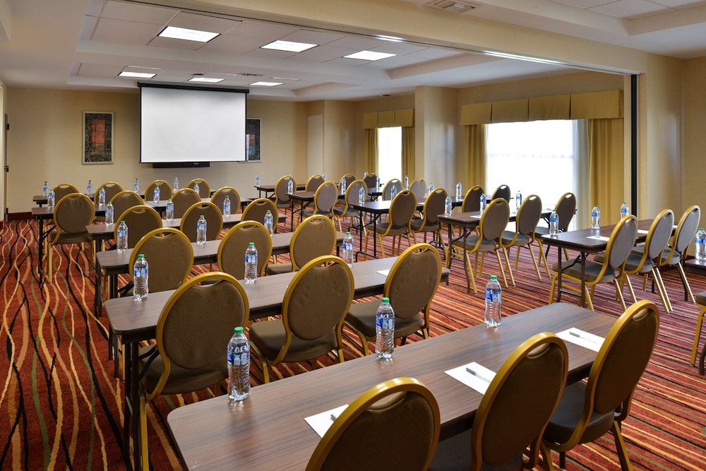 Hampton Inn Wytheville - photo 59