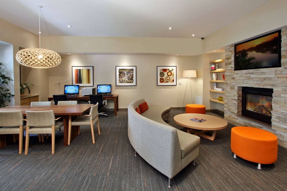 Homewood Suites by Hilton Newark Fremont - photo 41