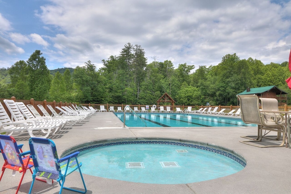 Dancing Bear Lodge - photo 12
